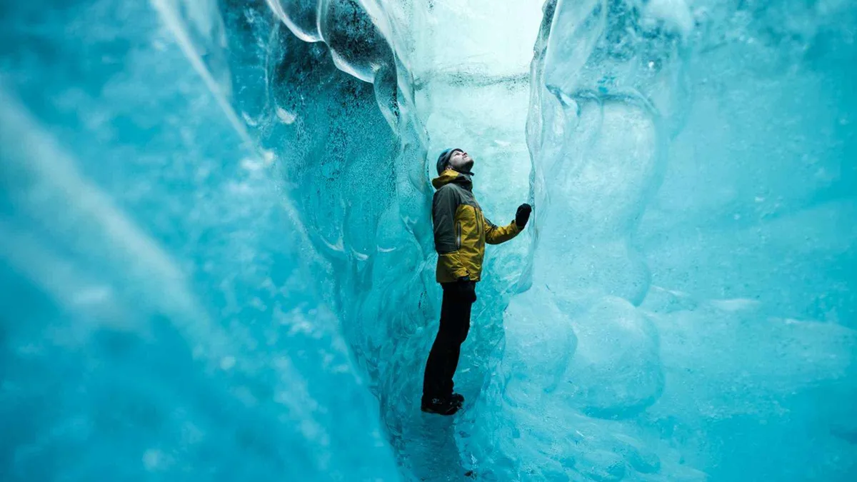 Ice Cave Tours from Jökulsárlón: Two Options Compared