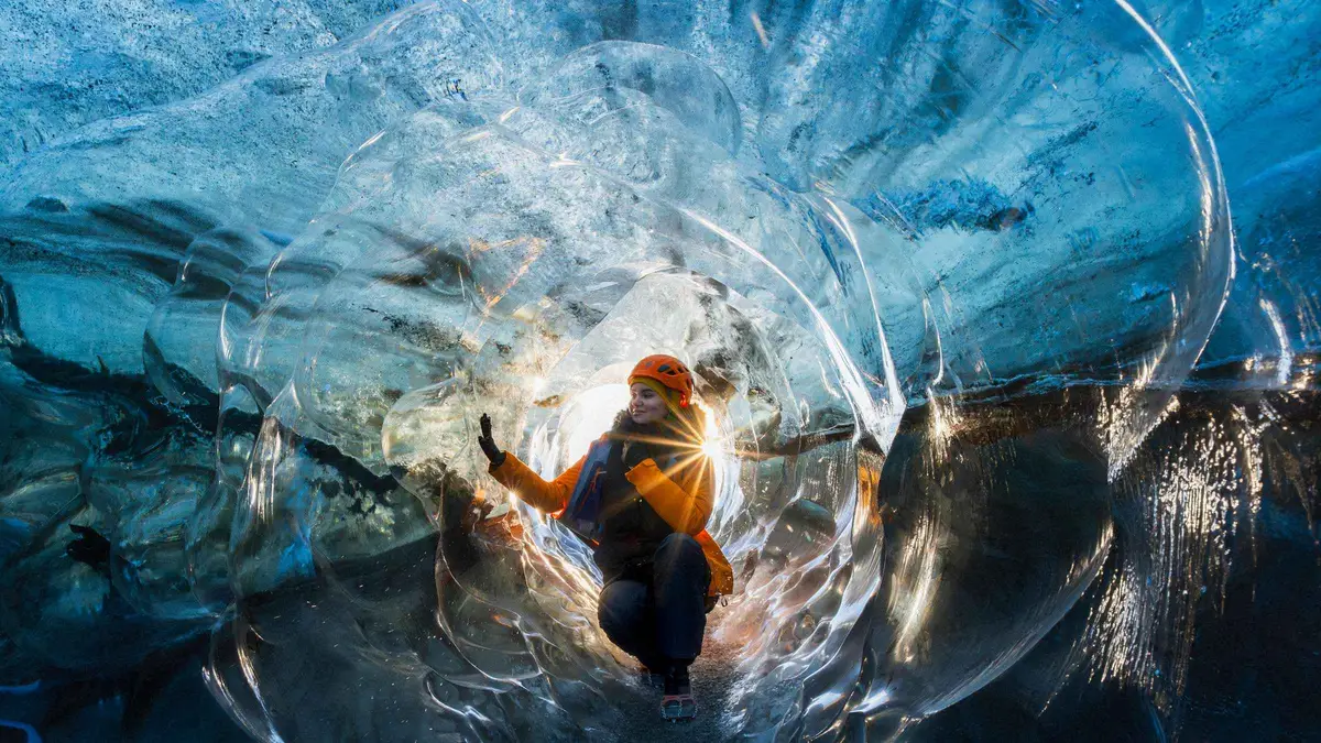 Crystal Ice Cave Super Jeep Tours: Both Compared